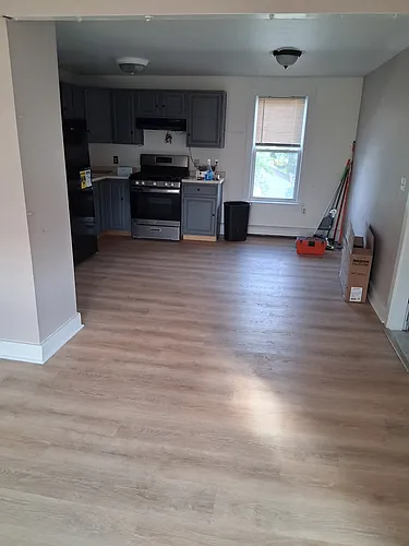 16 West St #3 Photo 1