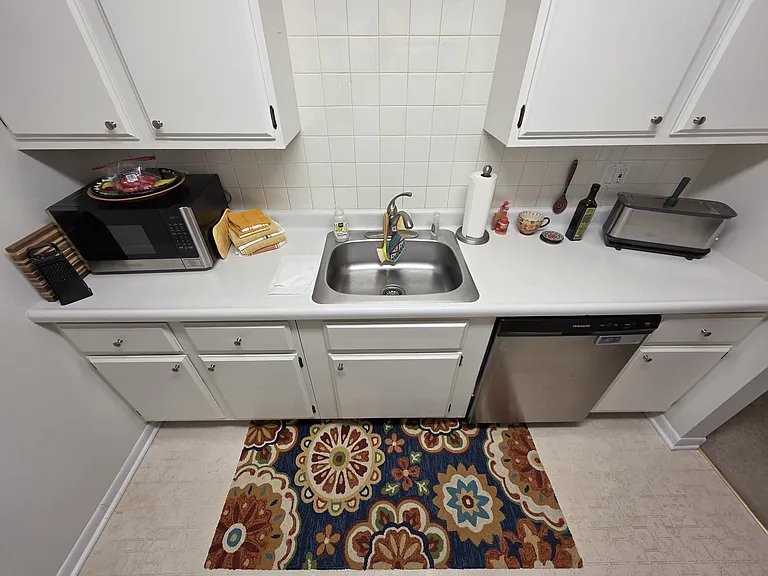 400 Thames Pkwy #2A — Photo 8