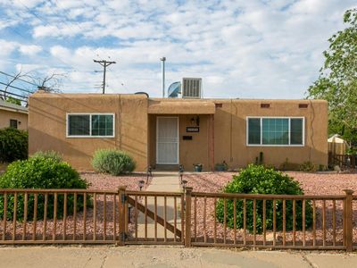 4000 Ponderosa Ave NE, Albuquerque, NM, 87110