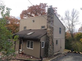 48 Grandview Ave, Stockholm, NJ 07460