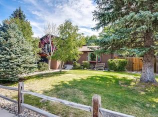 562 S Deframe Ct, Lakewood, CO 80228