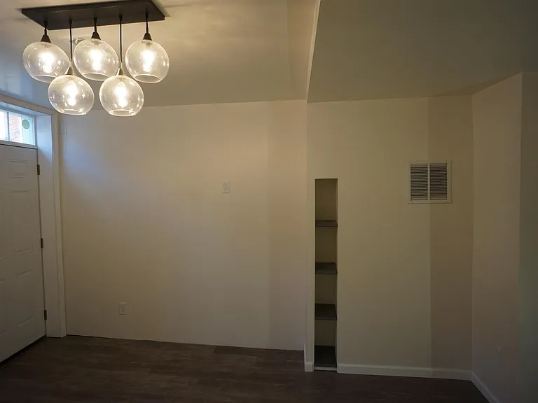 907 Lemmon St — Photo 5