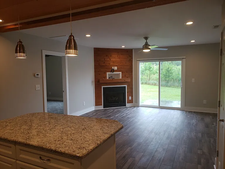 182 Pine Hollow Rd — Photo 7
