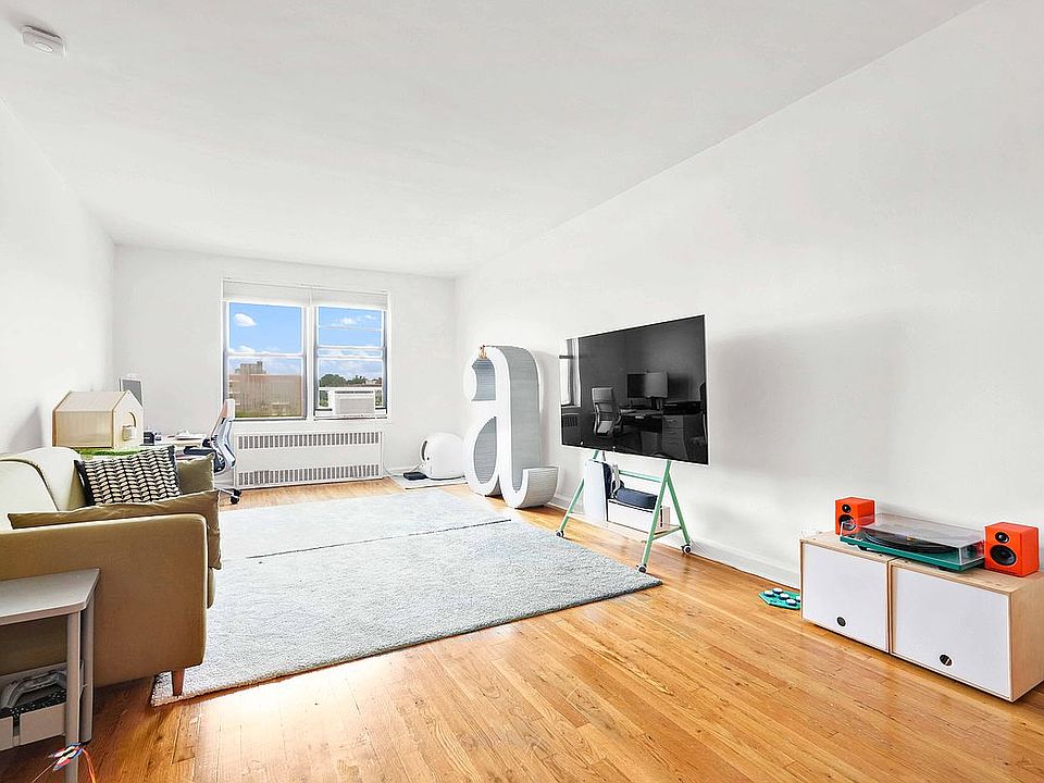 1st image of 100 Ocean Pkwy APT 6K