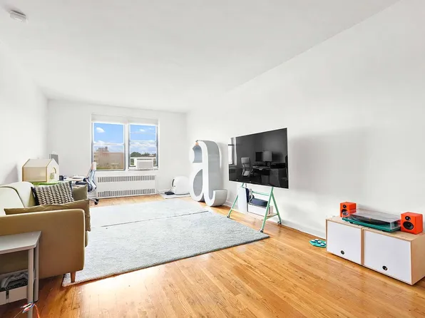 100 Ocean Pkwy APT 6K, Brooklyn, NY 11218