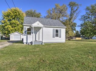 1630 W Kenwood Ct, Decatur, IL 62526