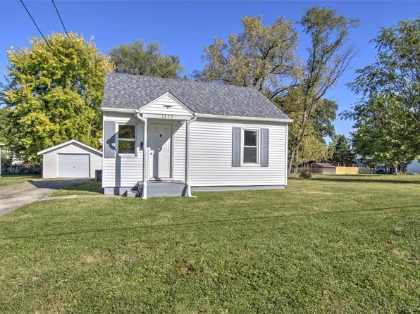1630 W Kenwood Ct, Decatur, IL 62526