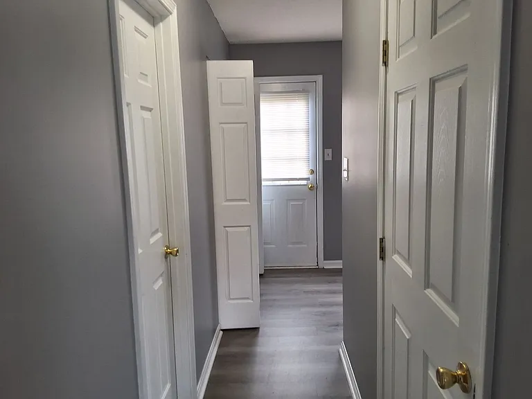 1115 Crown Pointe Dr — Photo 4