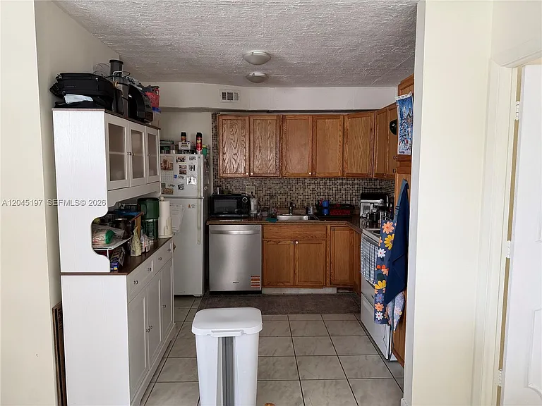 1849 S Ocean Dr #508 — Photo 7