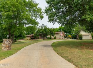 1479 Wendron Moors Dr, Sevierville, TN 37862