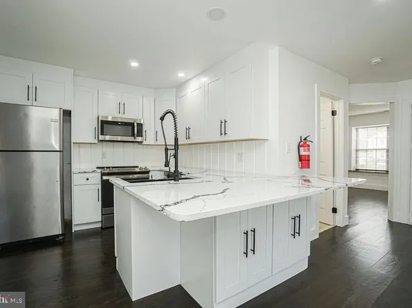 405 Durham Ct #405, West Deptford, NJ 08051