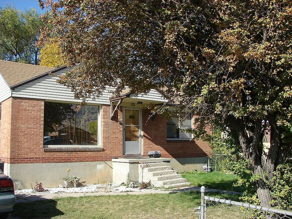 1st image of 223 N Wall Ave