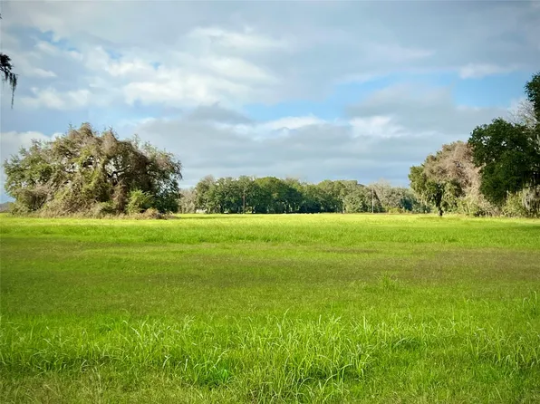 1744 Flintlock Ct Lot 61, Angleton, TX 77515