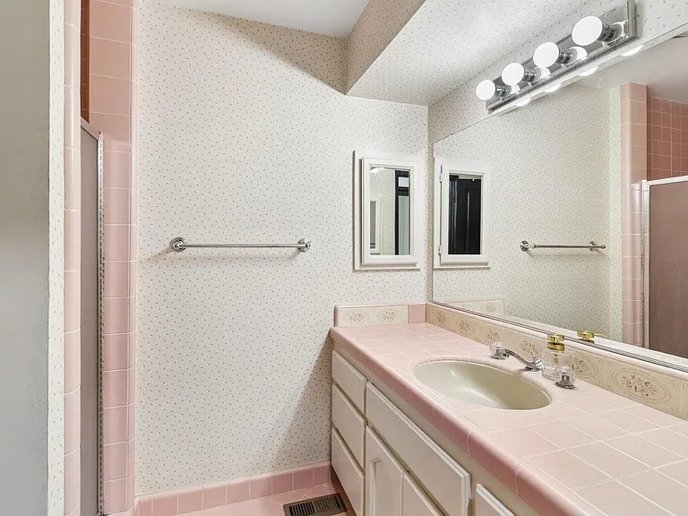 2800 Calle Vista Way — Photo 43