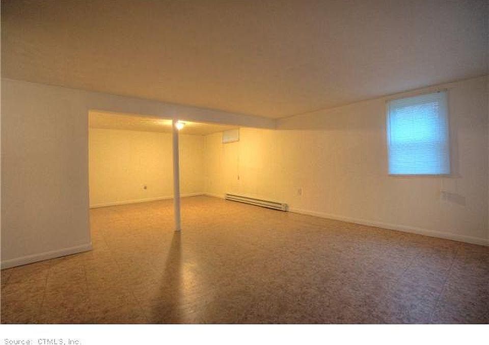 Finished Basement - could be 4th room