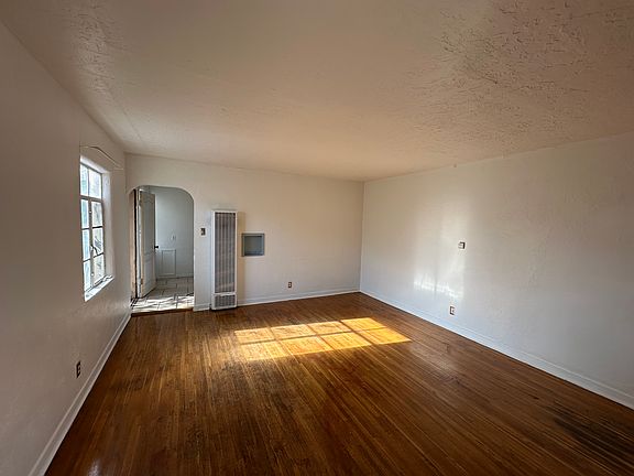 3rd image of 4227 Brockmont Ave NE