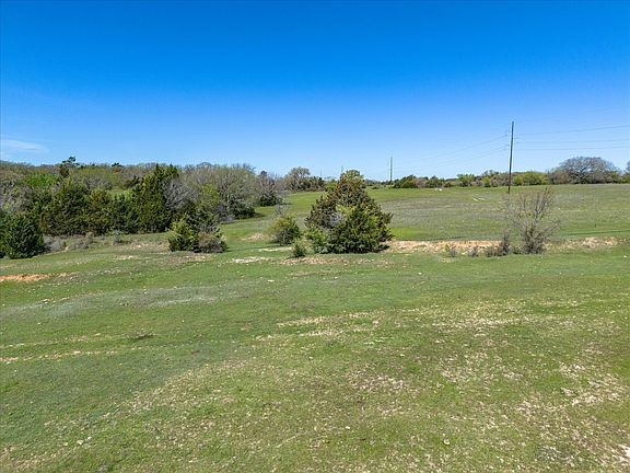 3rd image of 1230 County Road 2475 Rd