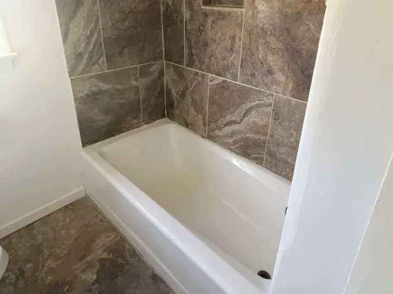 101 Pleasant Ridge Dr — Photo 3