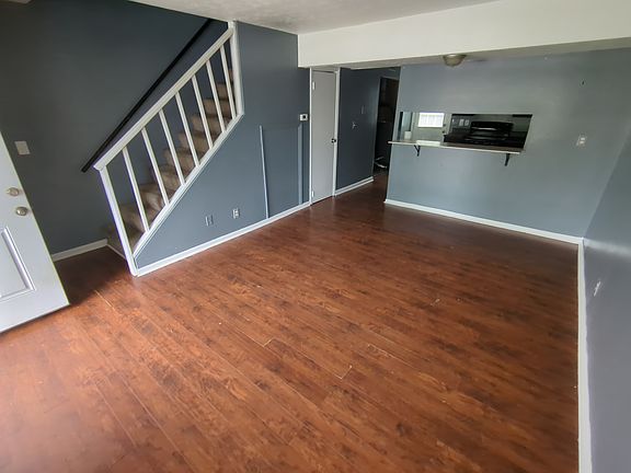 2nd image of 225 Donalynn Dr APT B
