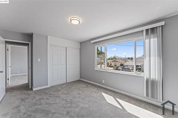 9888 Bancroft Ave #C — Photo 11