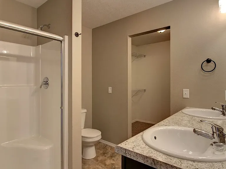 479 W Grace St — Photo 7