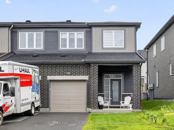 420 Kayak St, Ottawa, ON K2J 6P3