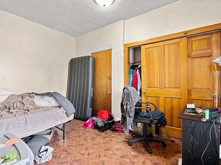 34 Foster St #34 — Photo 6
