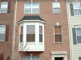 748 Monument Ave, Woodbridge, VA 22191