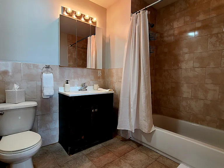 182 Anderson Ave #3A — Photo 15