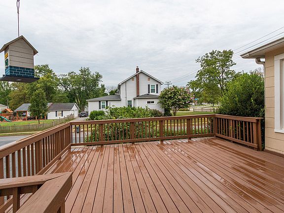 4th image of 1305 Frederick Rd