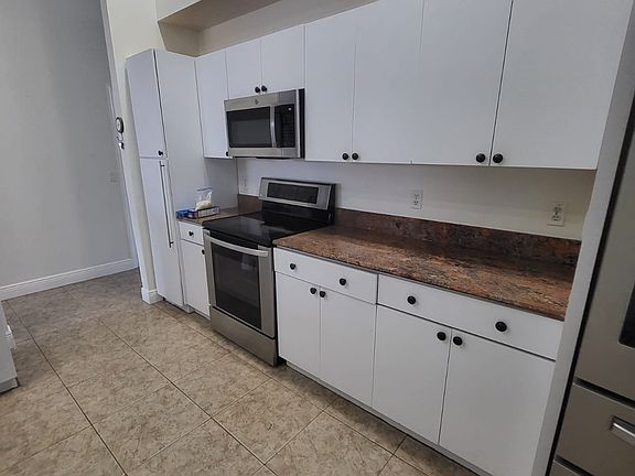 5th image of 12750 Enclave Dr #1