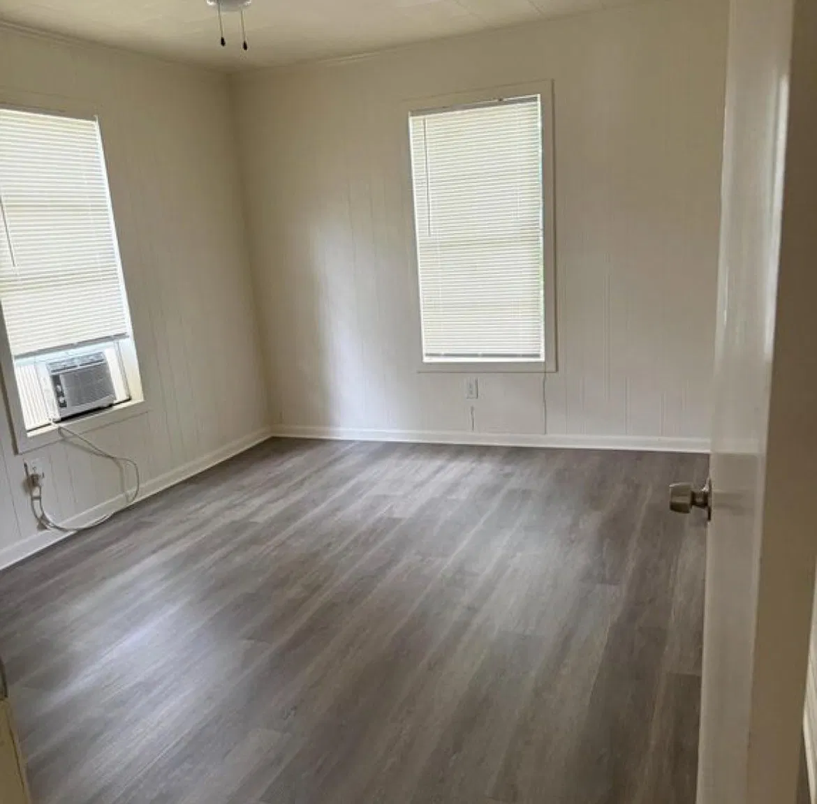 1038 Saint Charles St. Lafayette LA 70501 — Photo 3