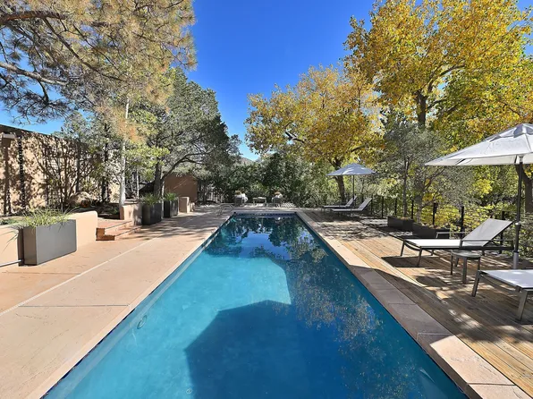 682 Garcia St, Santa Fe, NM 87505