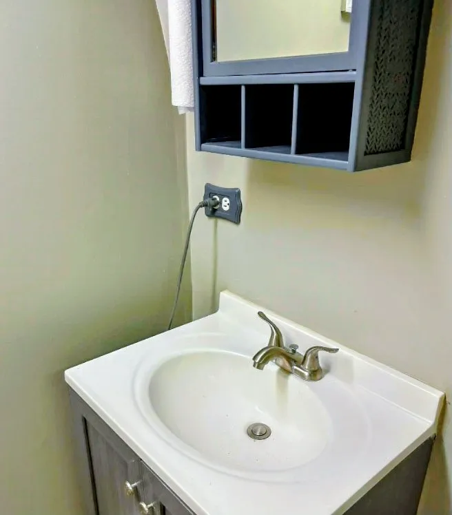 1416 Evergreen Rd — Photo 3