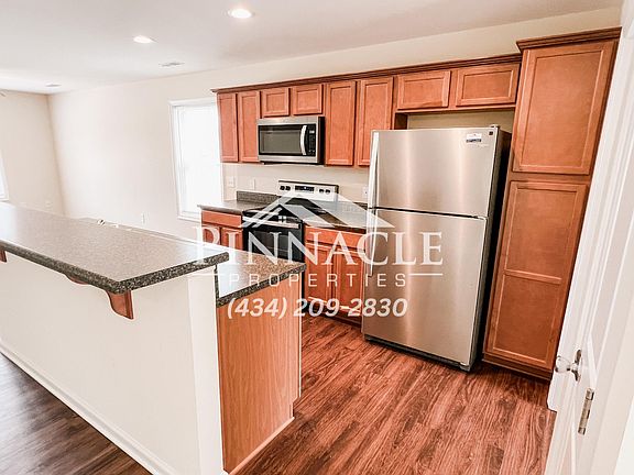 3rd image of 586 Leesville Rd