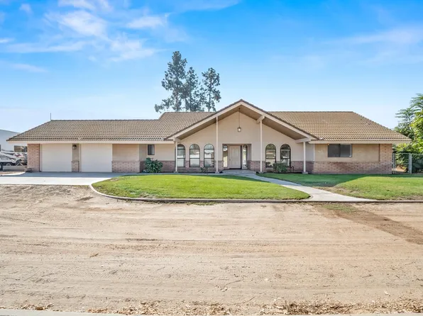 6126 S Walnut Ave, Fresno, CA 93706