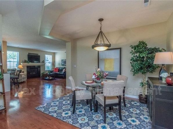 3031 Grand Ave APT 104