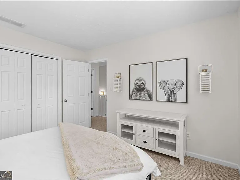 840 Rosedale Ave SE #B — Photo 10
