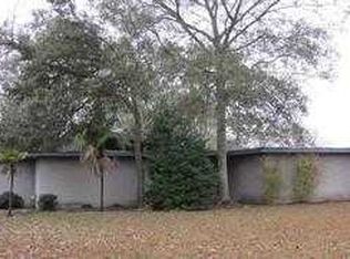 2200 Irving St, West orange, TX 77630