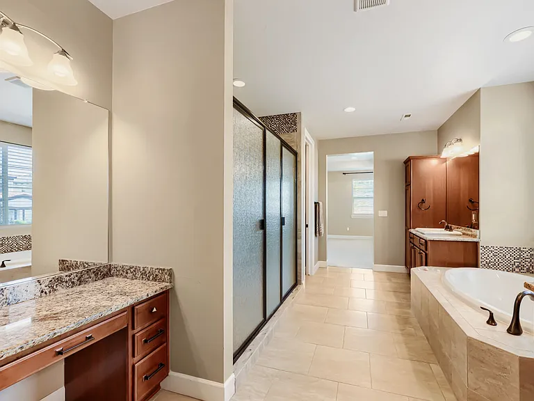 10605 Ladera Dr — Photo 17