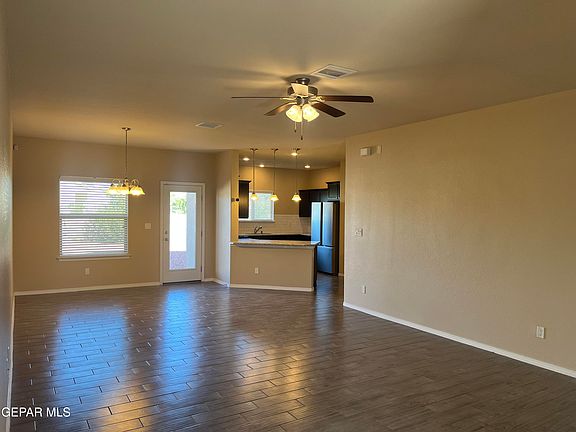 5th image of 7553 Red Cedar Dr