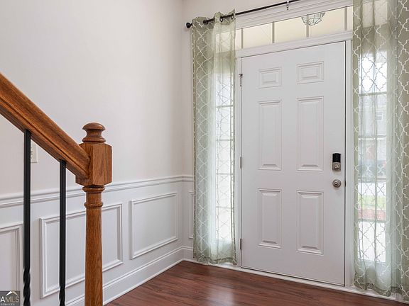 4th image of 6057 Townes Way