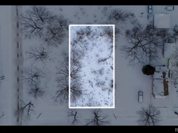 2326 Lincoln Ave, Saginaw, MI 48601