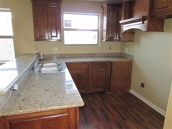 2nd image of 8075 Driftwood Dr