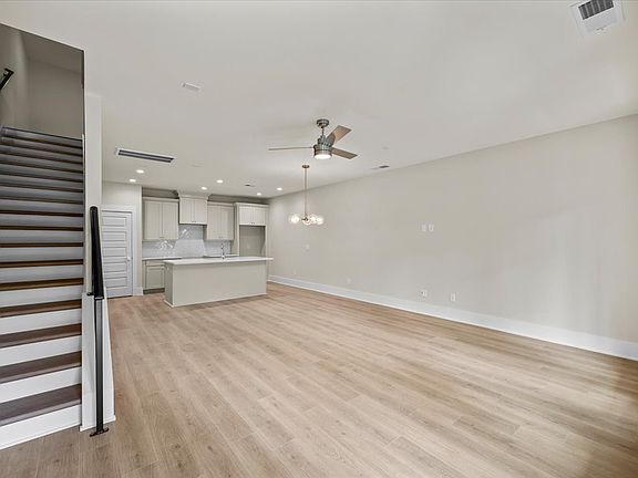 4th image of 604 Summit Trl Lot 27