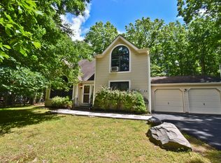 214 Leland Ter, East Stroudsburg, PA 18301