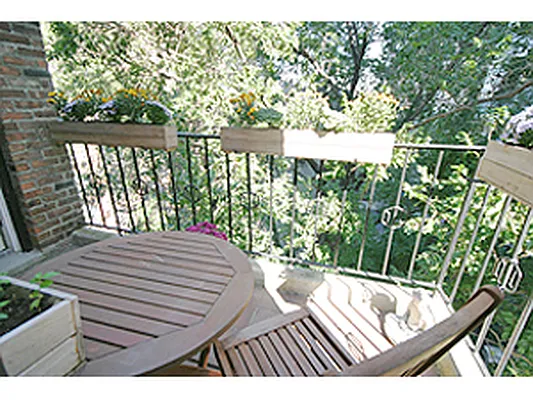 Sold by Corcoran | media 11