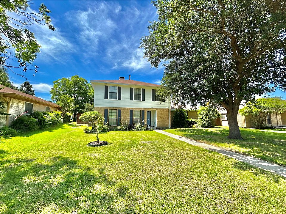 1st image of 2620 Winterlake Dr