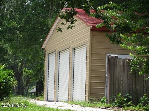 5th image of 713 Arthur Moore Dr