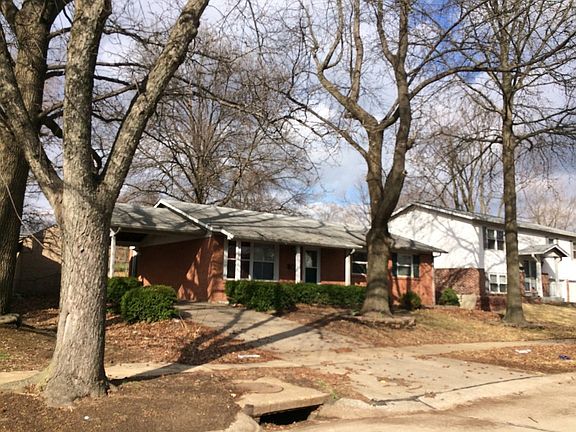3rd image of 2359 Kingsford Dr
